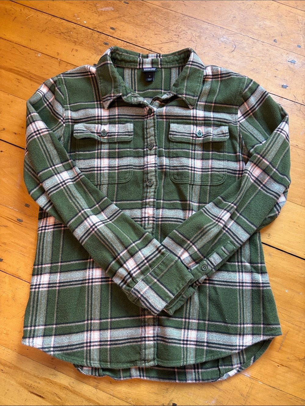 Patagonia Olive & Cream Plaid Button-Down Shirt